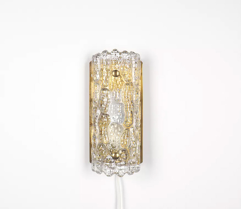 fagerlund2 (Glazen design wandlamp Orrefors,1960's)Orrefors, Glazen design wandlamp,1960&#39;s, vintage wandlamp, geperst glas, amber glas, zweeds design, Carl Fagerlund.