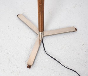 Vintage lamp Hagoort aan