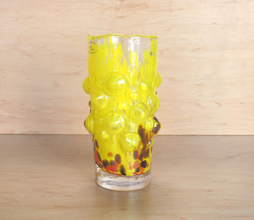 Glasstar1 Vrolijk gekleurde vaas met bubbels reliefBohemia, Glasstar, murano glass, vintage glass