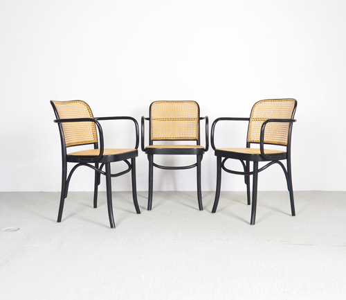 stimuleren binnen loterij Set Praag Thonet stoelen No A811