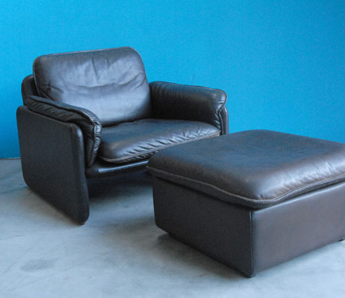 ds41setbruin13 Verkocht: De Sede DS41 fauteuil met poef