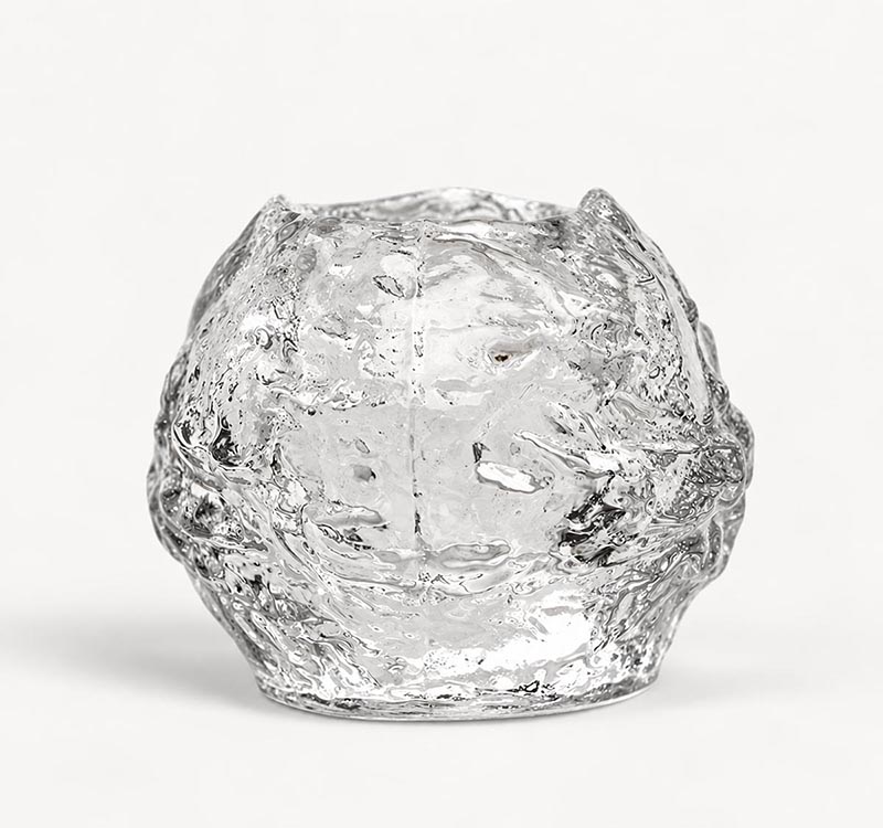 kostabodasnowM2 Kosta Boda Snowball theelicht houder MKosta Boda Snowball, Ann Wärff, Snowball waxinelichthouder, Kosta Boda Zweden, Zweeds glasdesign, vintage waxinelichthouder, kristalglas, Zweeds glas, jaren 70 design, jaren 70 glas, vintage glas, design waxinelichthouder, Scandinavisch design