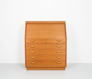 Dyrlundsecretaire1