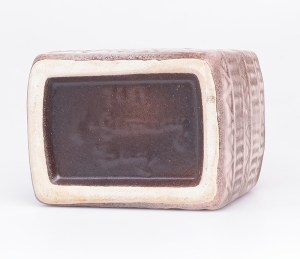 bay7117ecru6