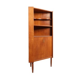hoekkastteak114