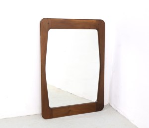 mirrorbolighus93