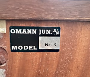 omanjunnboekenkast96