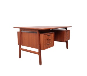 omannjun75desk16
