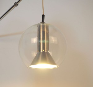 raakglobewand1