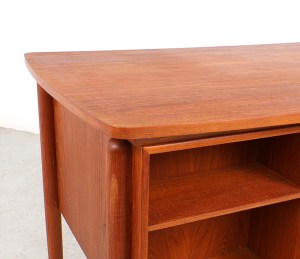 teakbureau6
