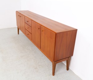 teakdressoir7