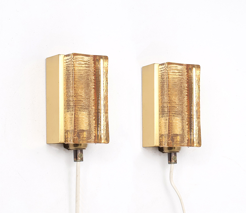 vitrikaset14 Vitrika vintage wandlampjes Atlantic messing en glasVitrika, Deens design, vintage wandlampjes, vintage lamp, Atlantic lamp, Atlacticlampet, messing wandlamp, glas wandlamp, jaren 60.